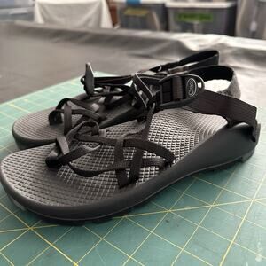 Chaco ZX/2 Sandals Women's 9 Black Vibram Sport Strap Beach Summer 520